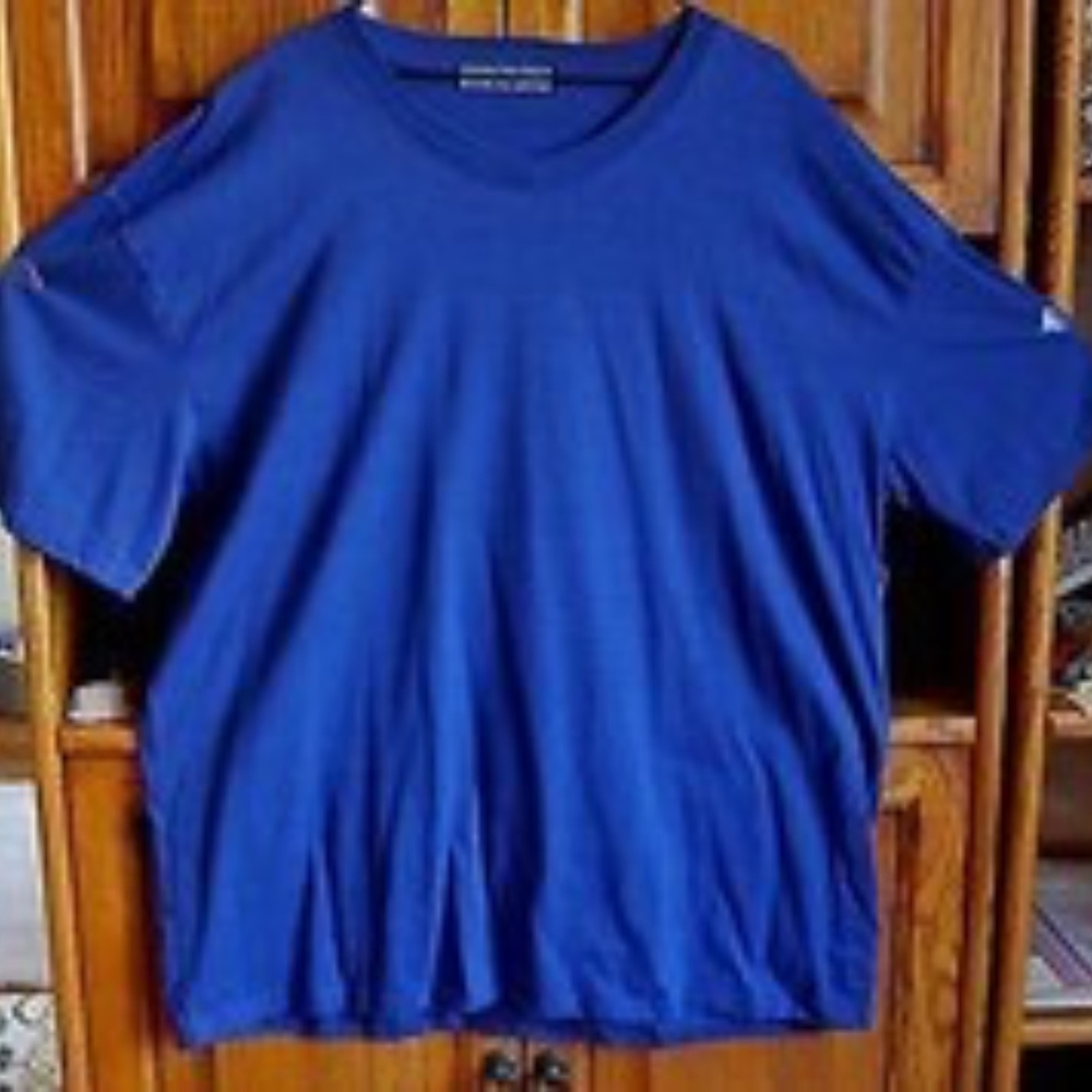 Blue-Black V Neck TShirt Size 5X by Counter Intel
