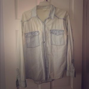 FOREVER 21 MEDIUM BLOUSE