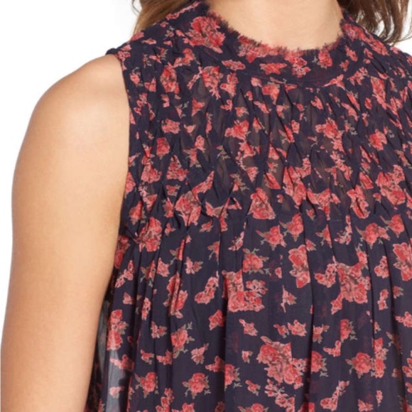 Lucky Brand Ruched Yoke Floral Tank - Picture 4 of 8