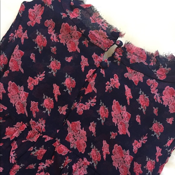 Lucky Brand Ruched Yoke Floral Tank - Picture 6 of 8