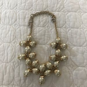 J crew floating pearl necklace