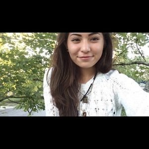 Meet your Posher, Paola