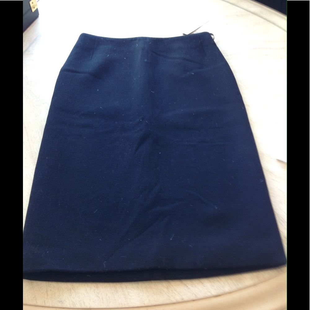 Donna Karen New York wool pencil skirt