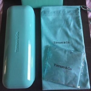 ❌SOLD❌Authentic Tiffany and Co. Eye Glasses Case