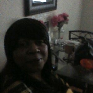 Meet your Posher, Lola