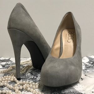 BCBG NWOT Grey Faux Suede Heels