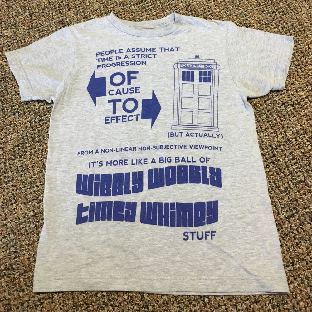 Doctor who t shirt.