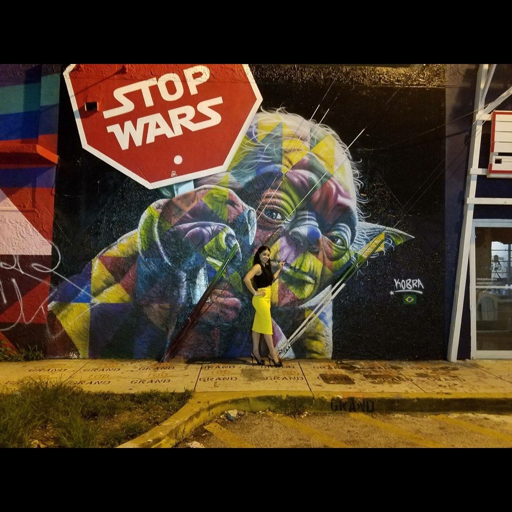 Meet your Posher, Laura