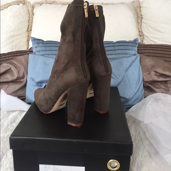 Billini Ankle Boots - Picture 3 of 6