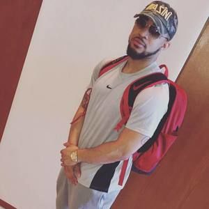 Meet your Posher, Alex