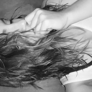 Meet your Posher, Halana