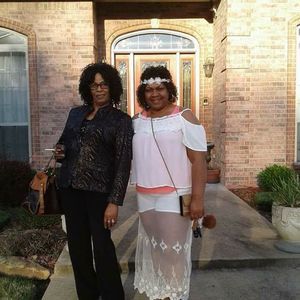 Meet your Posher, Trina