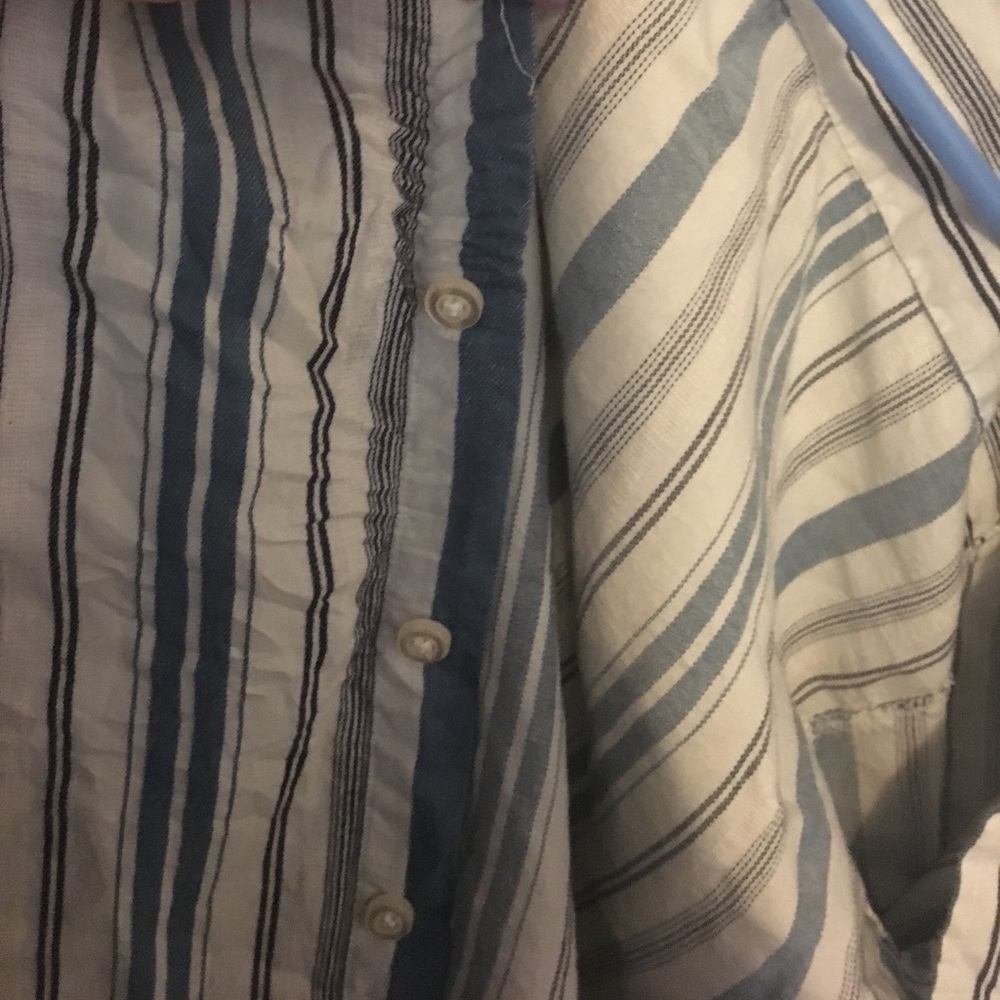 button down top - Picture 3 of 3