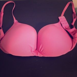 Victoria Secret 34D Bra