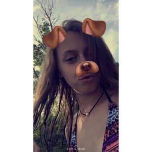 Meet your Posher, Ava