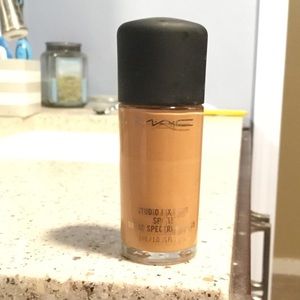 ❌MAC foundation SOLD