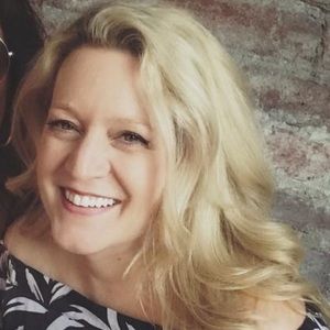 Meet your Posher, Carrie