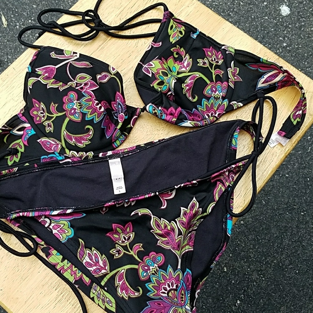 Victoria Secret bikini