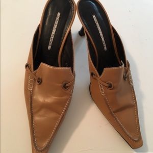 Donald J. Pliner Mules