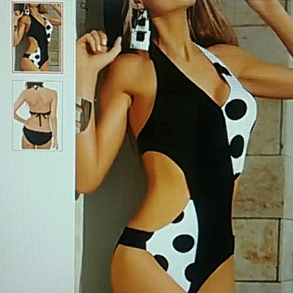 POLKA-DOT PLUS SIZE SWIMSUIT 2XL