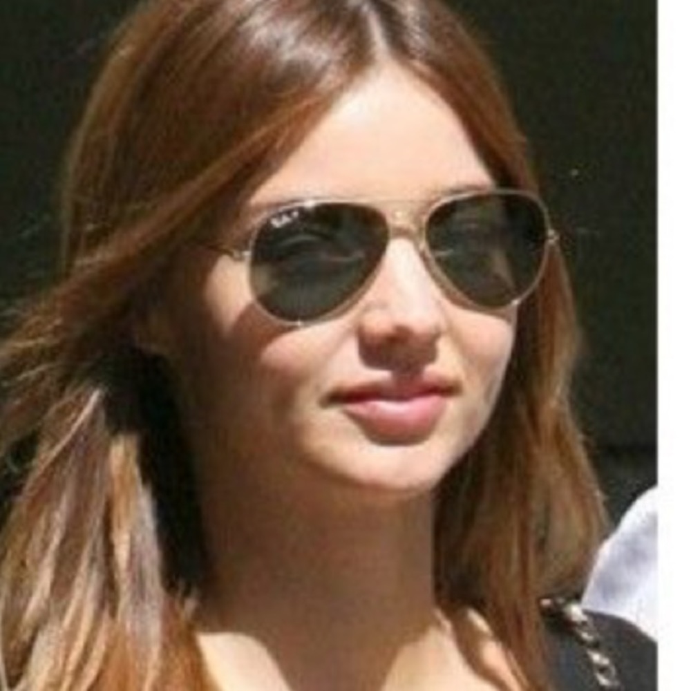 RAY-BAN SMALL AVIATOR GLASSES AUTHENTIC OF COURSE