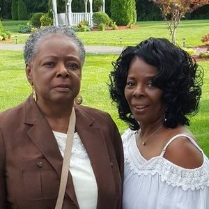 Meet your Posher, Teri