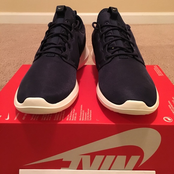 Men's Nike Roshe Two - Picture 3 of 6