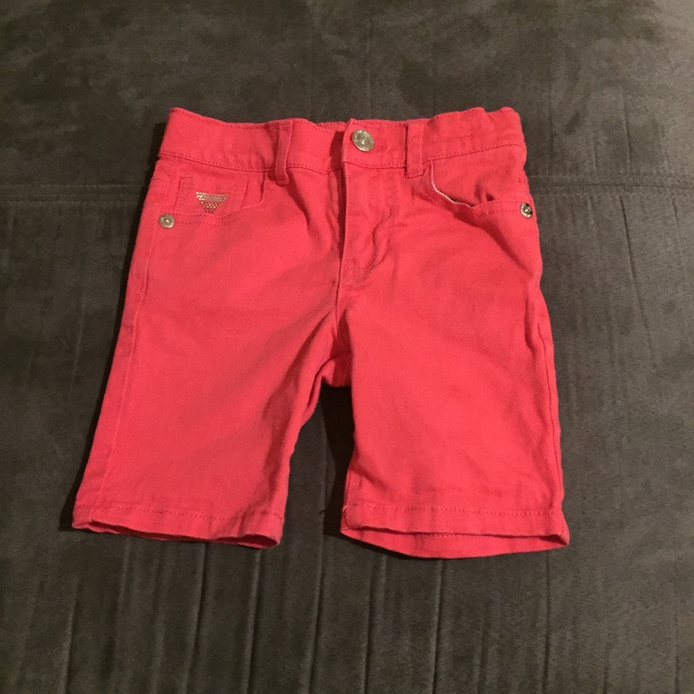 GUESS 5T pink shorts