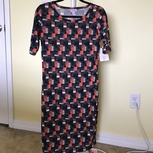 Lularoe Julia medium