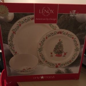 Lenox 3 piece dish setting