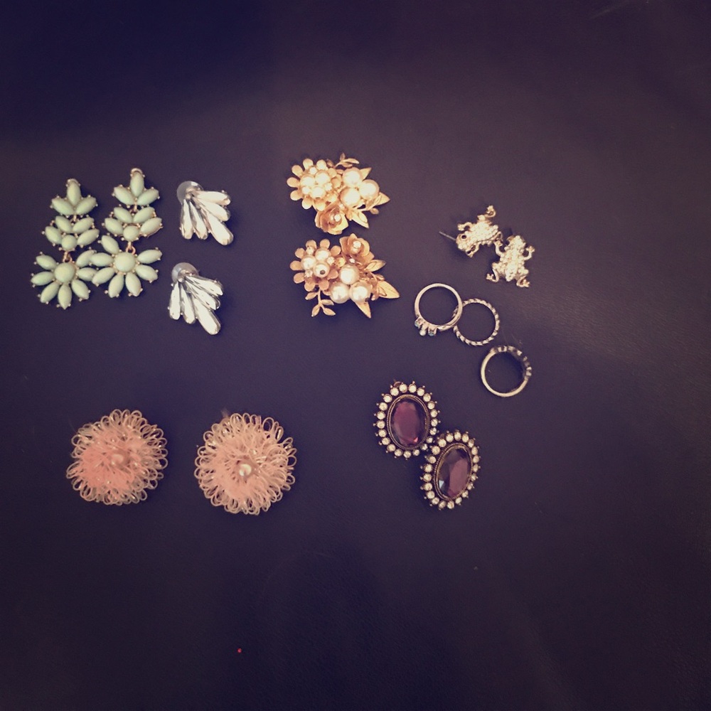 Jewelry lot