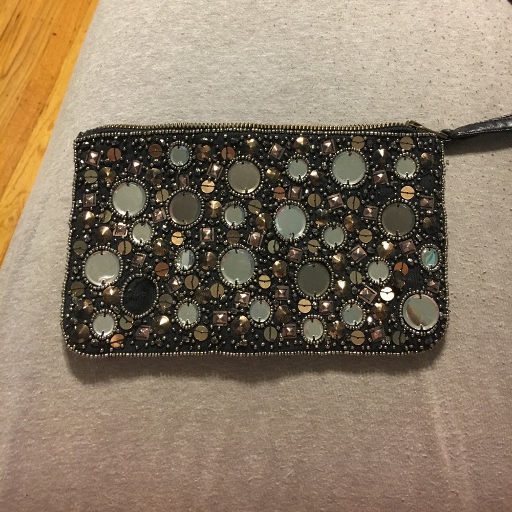 Jeweled clutch