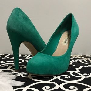 Steve Madden Faux Suede Green Blue Heels