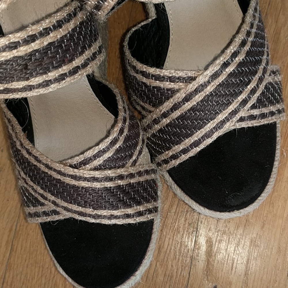 Wedges - Picture 3 of 4