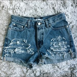 Reworked Vintage Tommy Hilfiger High-Waisted Short