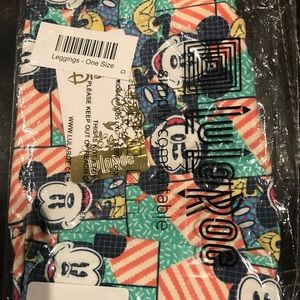 BNWT Lularoe Disney leggings in OS