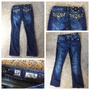 Miss Me Jeans with beautiful silver pockets!