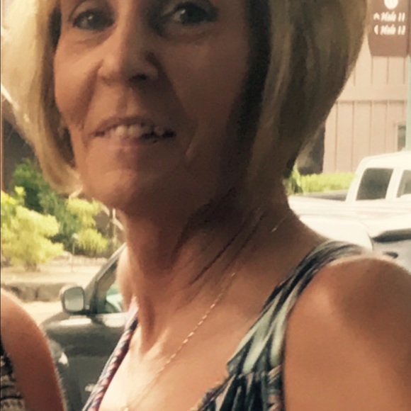 Meet your Posher, Anne - Picture 1 of 1