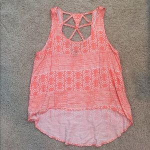 Detailed back high low croptop