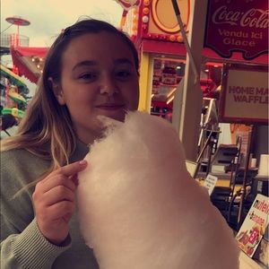 Meet your Posher, Sara