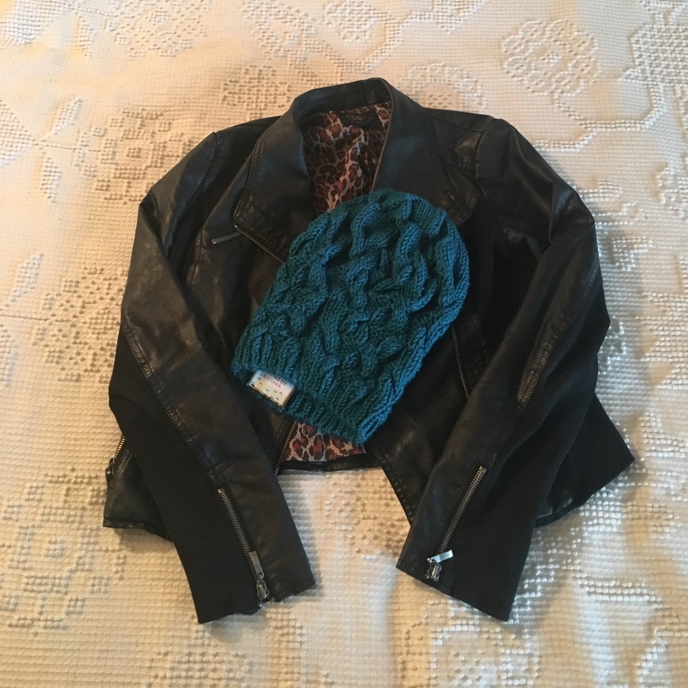 Teal slouchy knit beanie