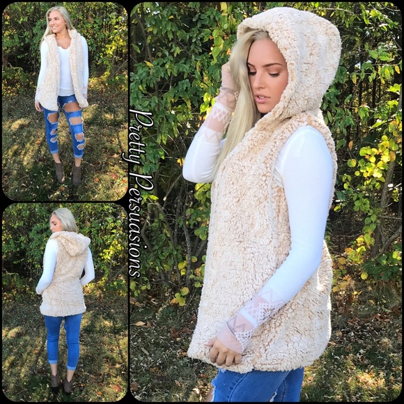 LAST ONE ‼️ NWT Tan Hooded Teddy Bear Vest - Picture 2 of 8