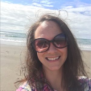 Meet your Posher, Robin