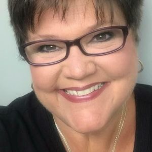 Meet your Posher, Beth