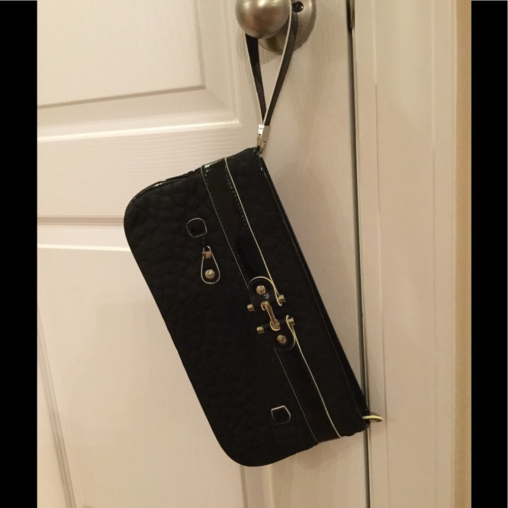 Large Vera Bradley Clutch / Wristlet