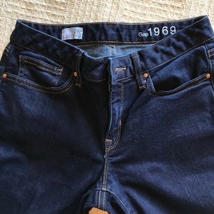 Gap 1969 curvy skinny jeans 28 reg