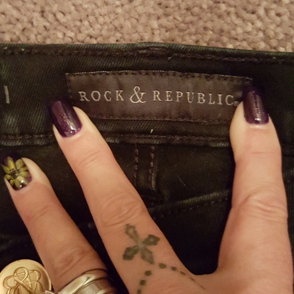 Rock & Republic jeans - Picture 2 of 4