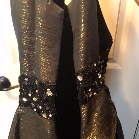 Niki for Alfred Angelo prom dress - Picture 8 of 8