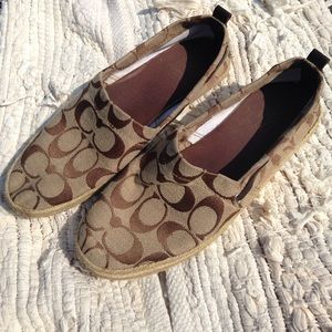 COACH Mellow Flats - Size 6