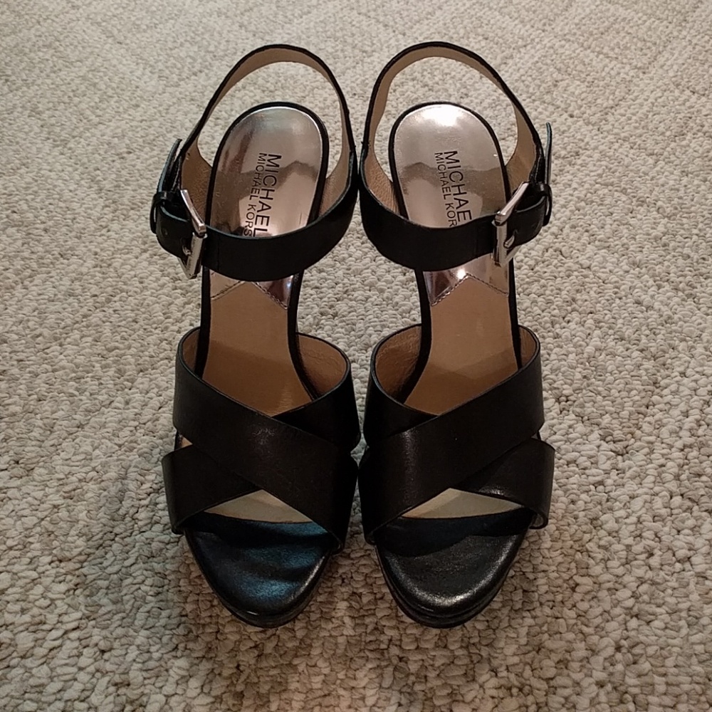Michael Kors Pumps